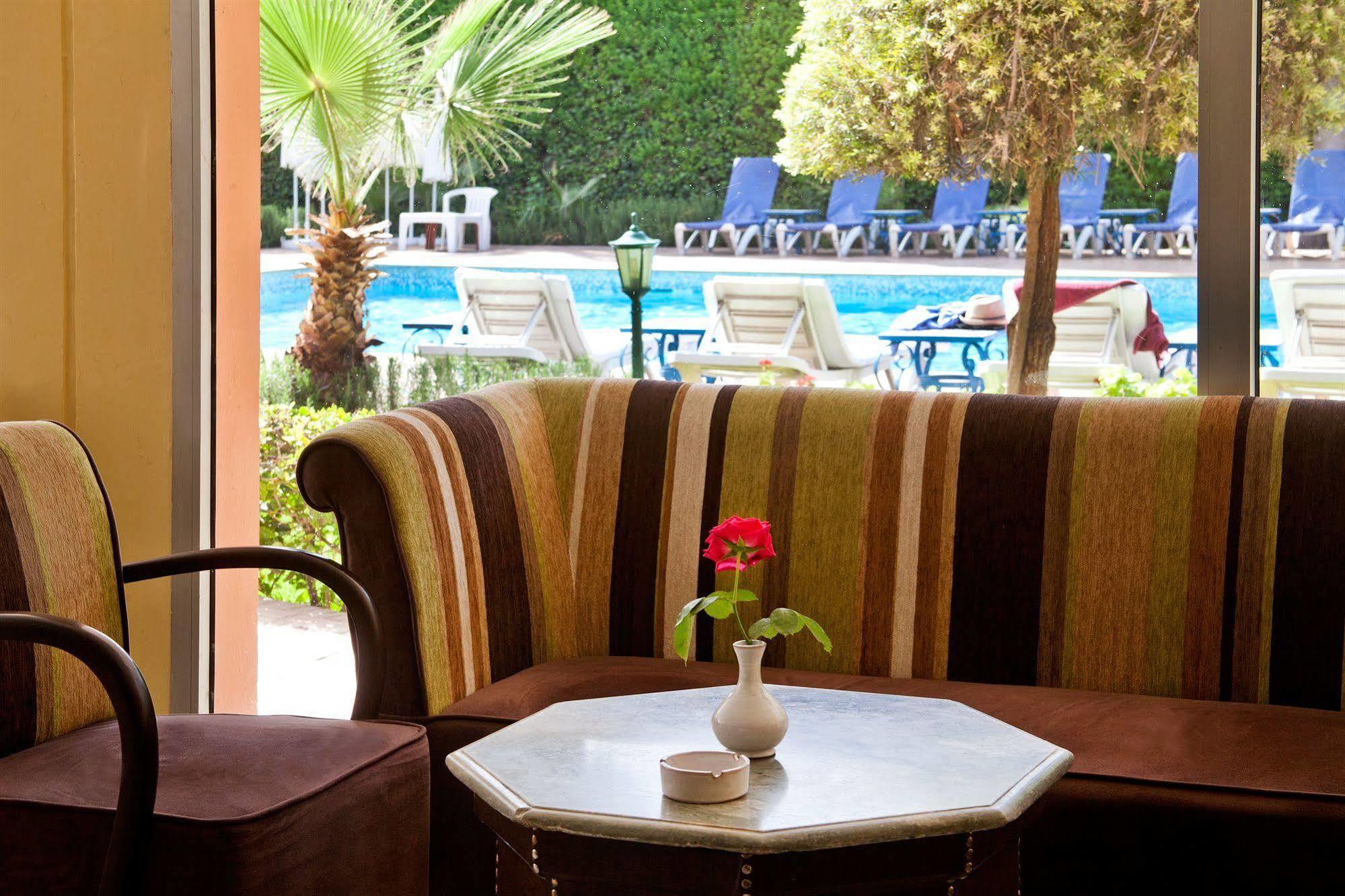 Chems Hotel Marrakesh Exterior photo